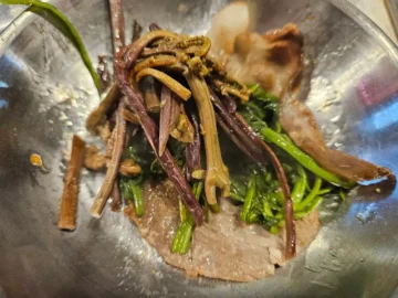 힙스터들의 성지, 신사동 냉삼 끝판왕! 장호집에서 가로수길 맛을 보다