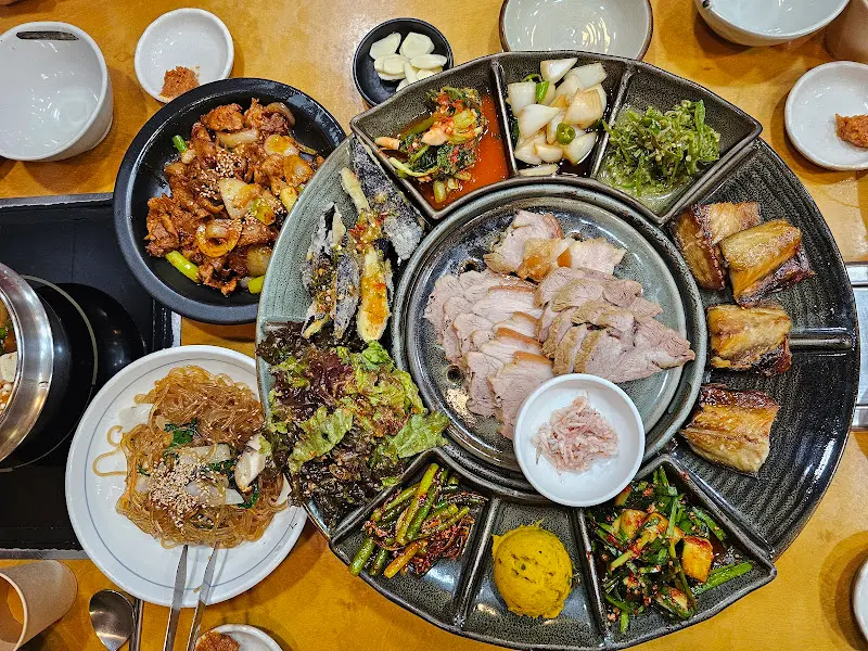 녹원가의 금상 한 상 차림