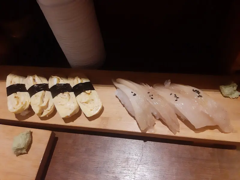 정갈한 초밥 플레이팅