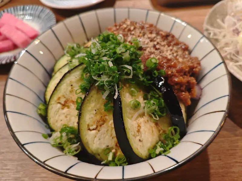 가지덮밥의 비주얼