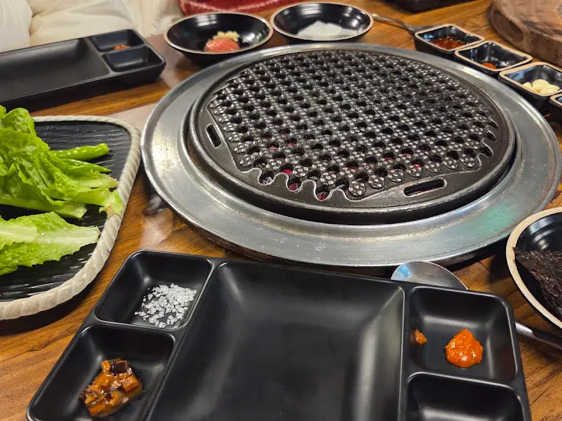 깔끔한 테이블 세팅