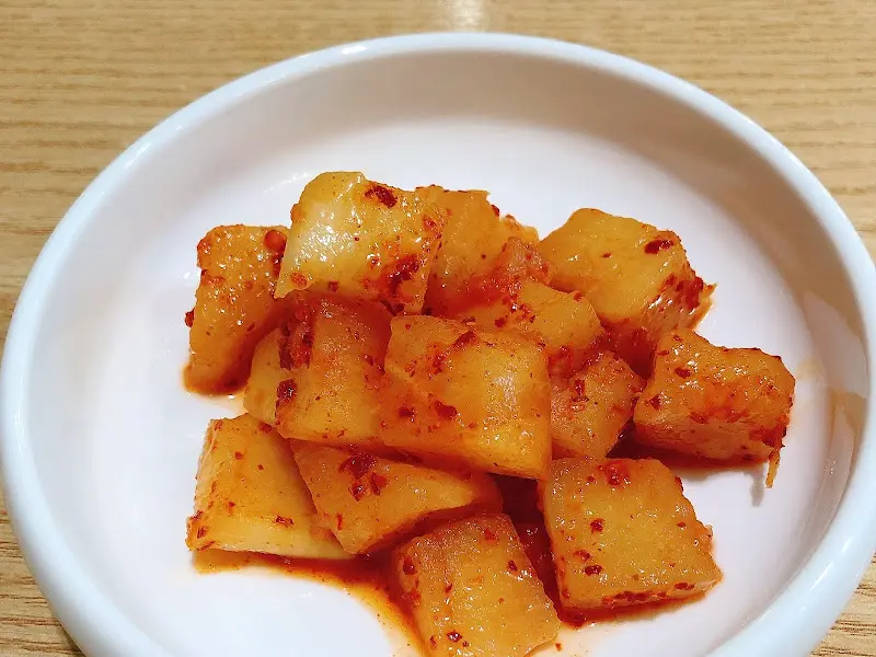 잘 익은 깍두기