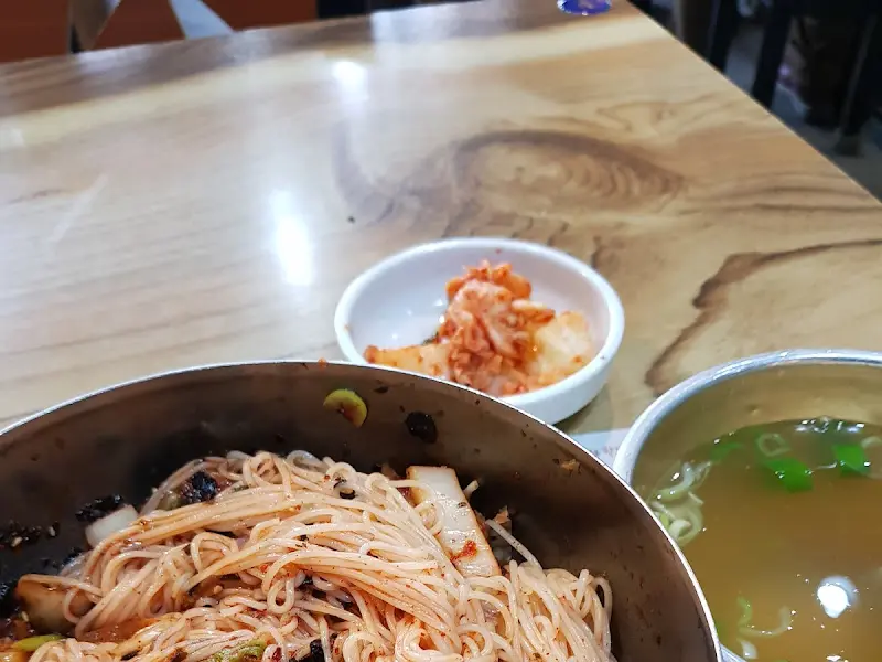 국수와 환상궁합 김치