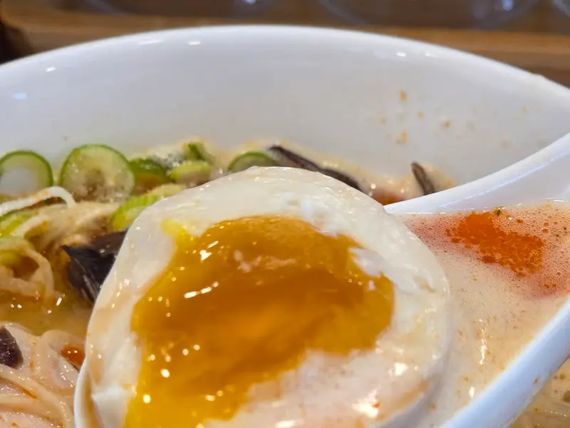 반숙란의 황홀한 자태