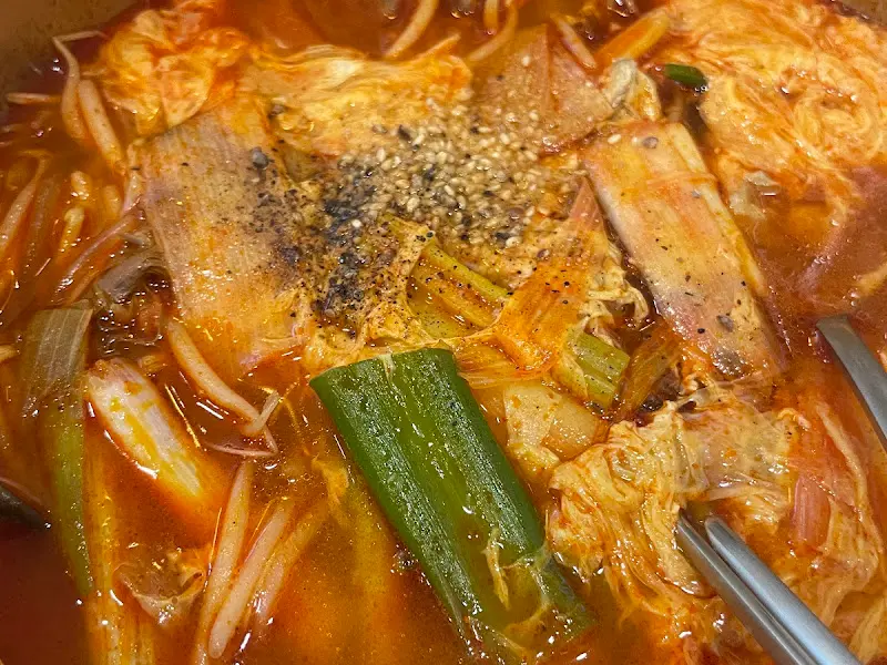 육개장 근접 사진