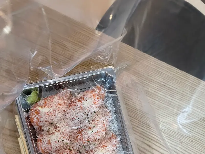 포장도 가능한 신선한 연어