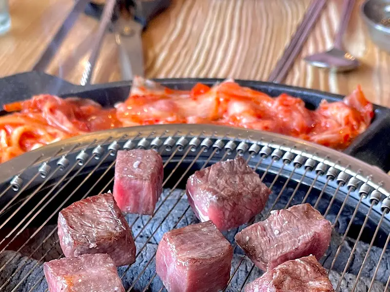 숯불에 구워먹는 환상의 맛