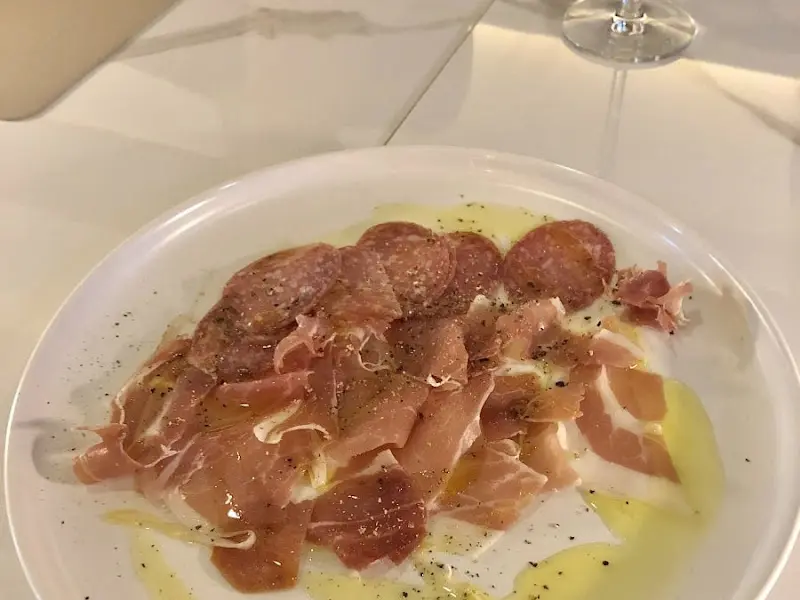 하몽, 프로슈토, 살라미