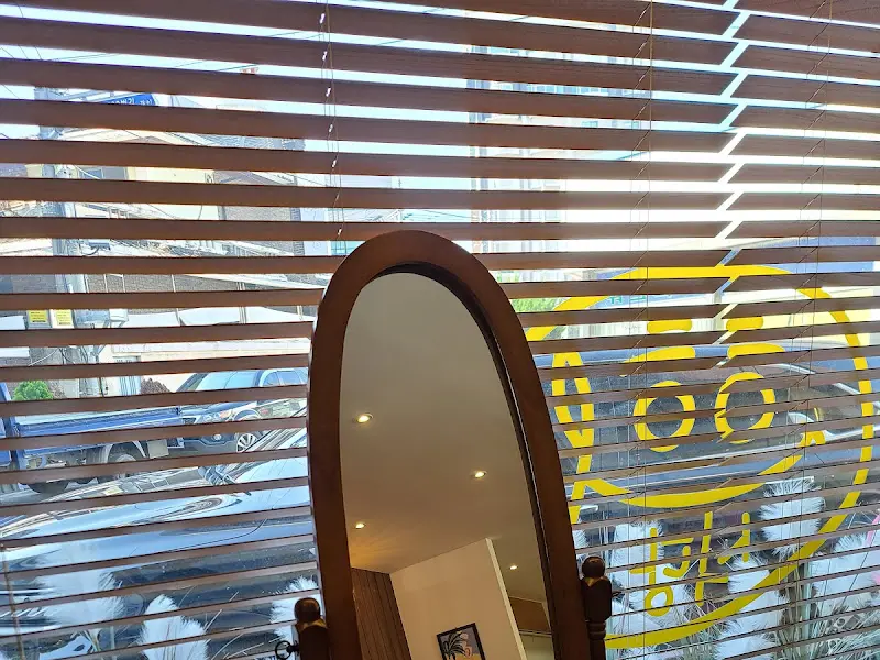 가게 내부 인테리어