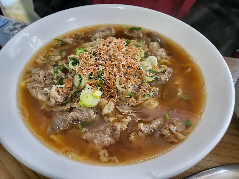 푸짐한 된장소고기국수