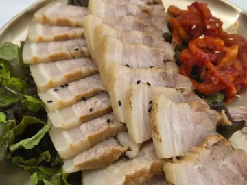 기흥구청에서 맛보는 연평도 손맛, 꽃게탕에 깃든 고향의 맛