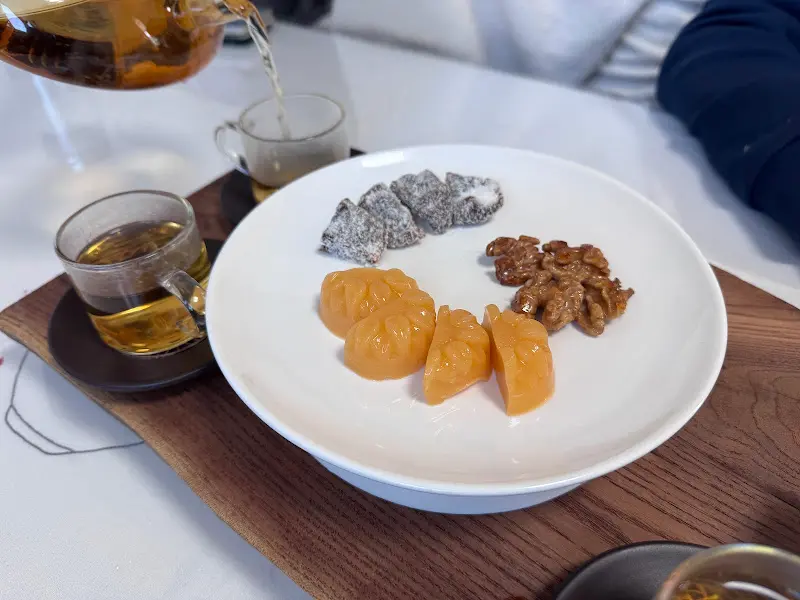 정갈한 다과 세팅