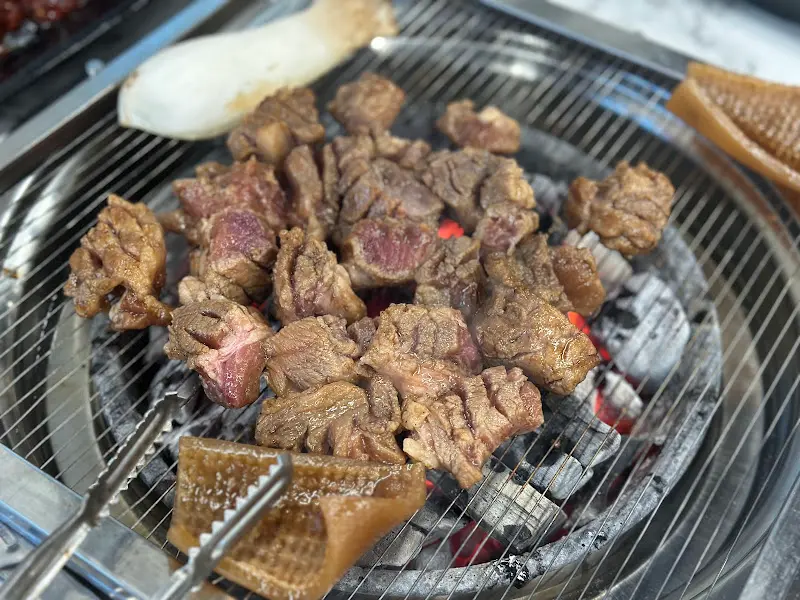 숯불갈비 클로즈업