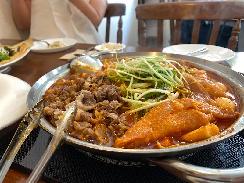 폴바나 테이블 전경