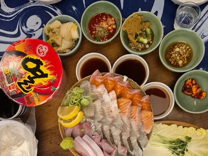 푸짐한 숙성회 한 상 차림