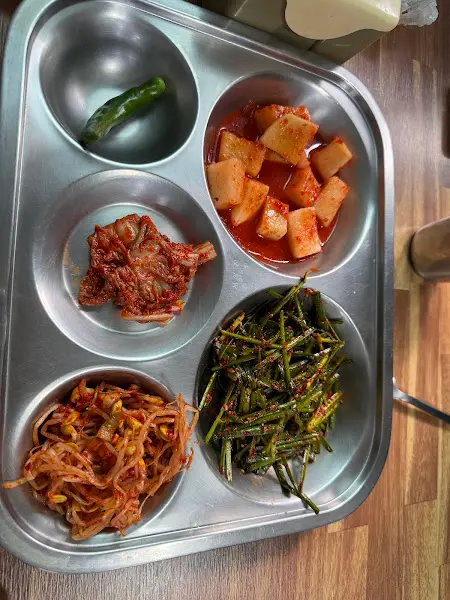 이레식당 기본 반찬