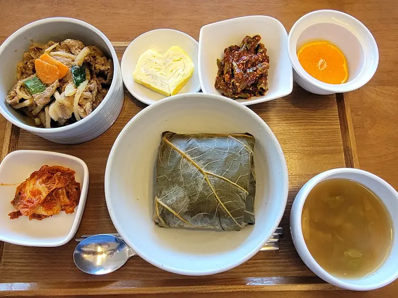 연잎밥 정식 한상차림