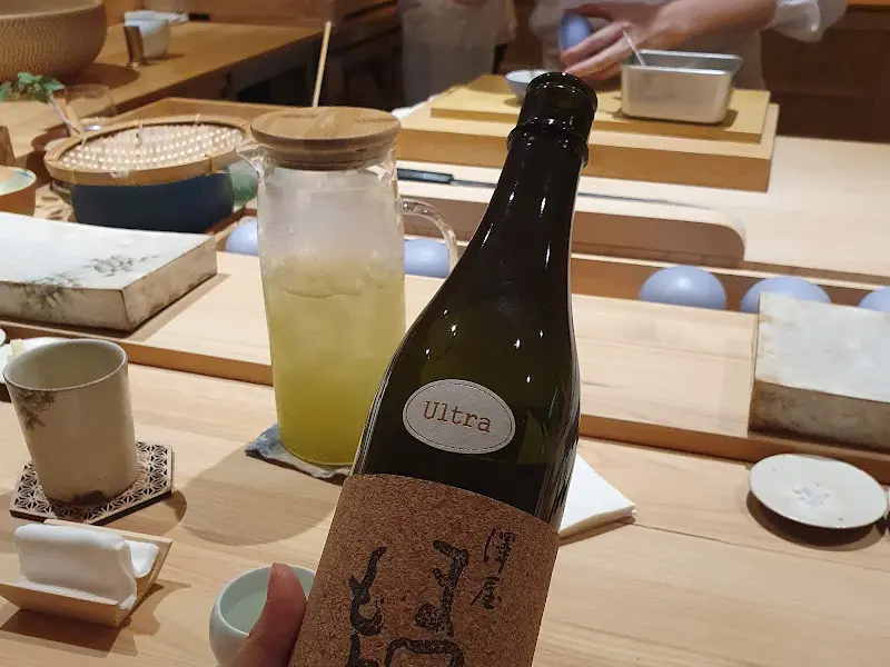 스시와 환상적인 궁합을 자랑하는 사케