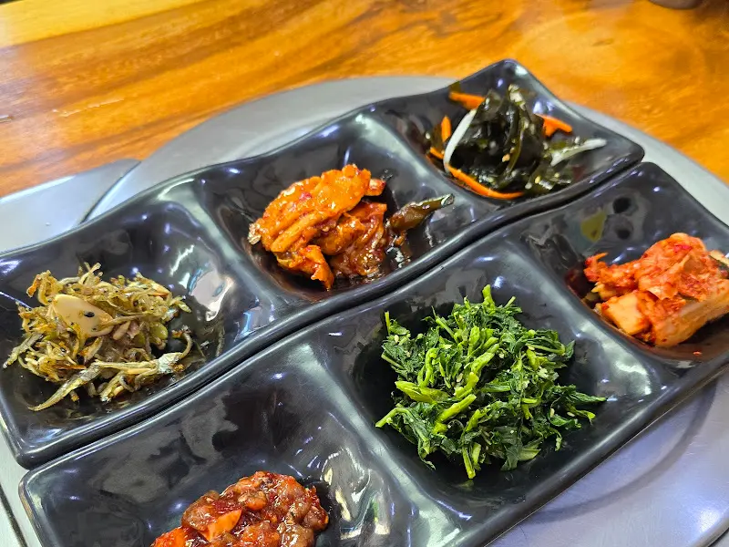 다채로운 밑반찬