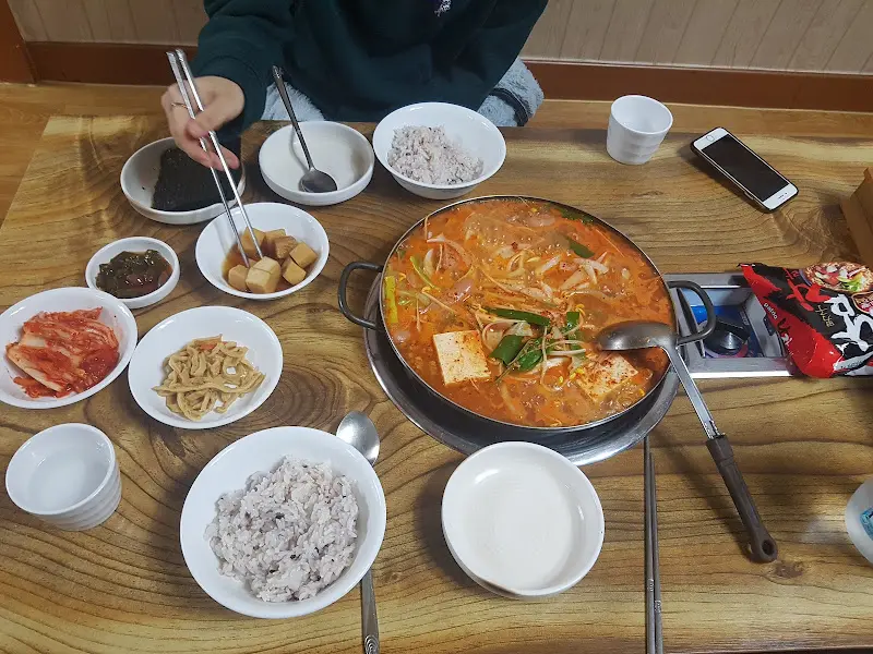 푸짐한 한 상 차림