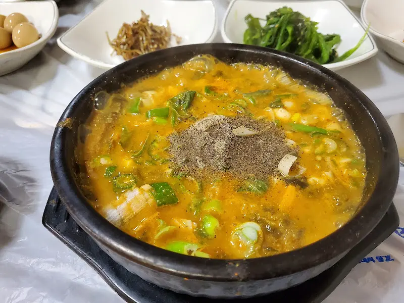 보글보글 끓는 갈낙탕