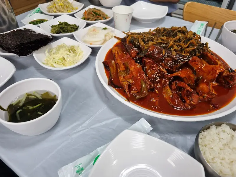 푸짐한 코다리 시래기 조림 한 상 차림