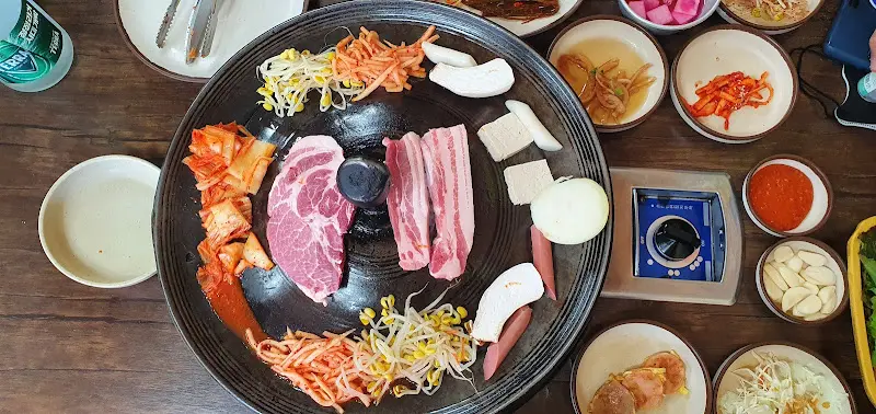 삼겹살 전체 상차림