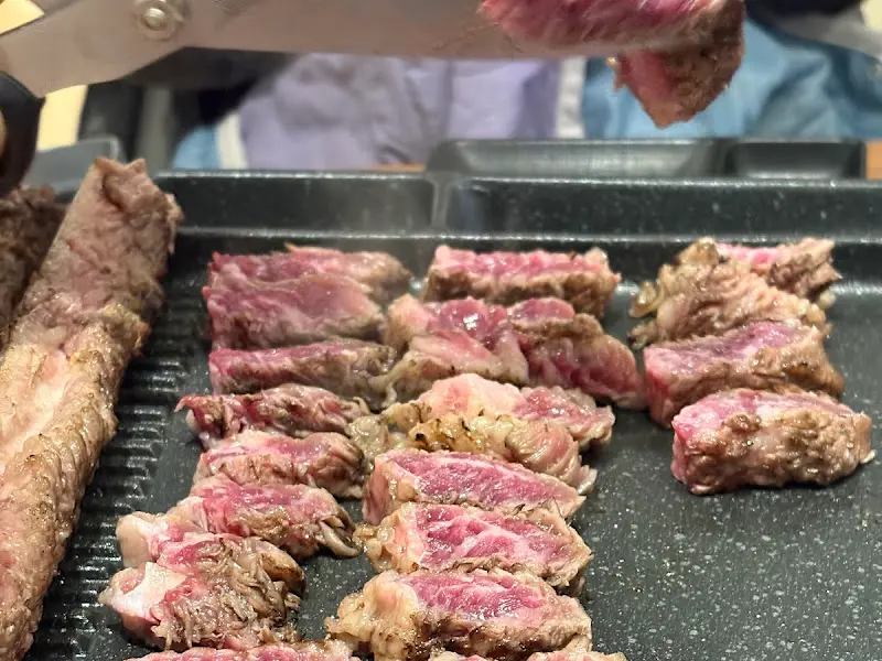 잘 익은 우대갈비 단면