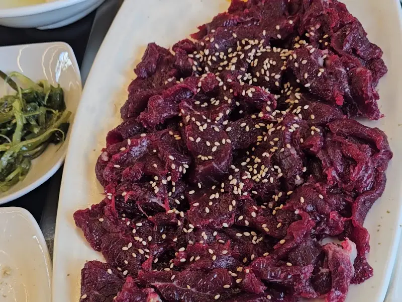 환상적인 비주얼의 육회