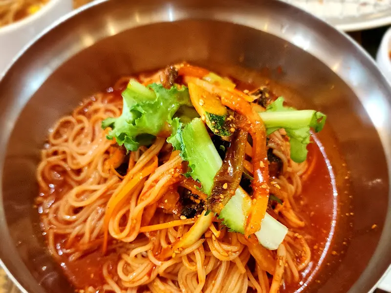 생굴 비빔국수