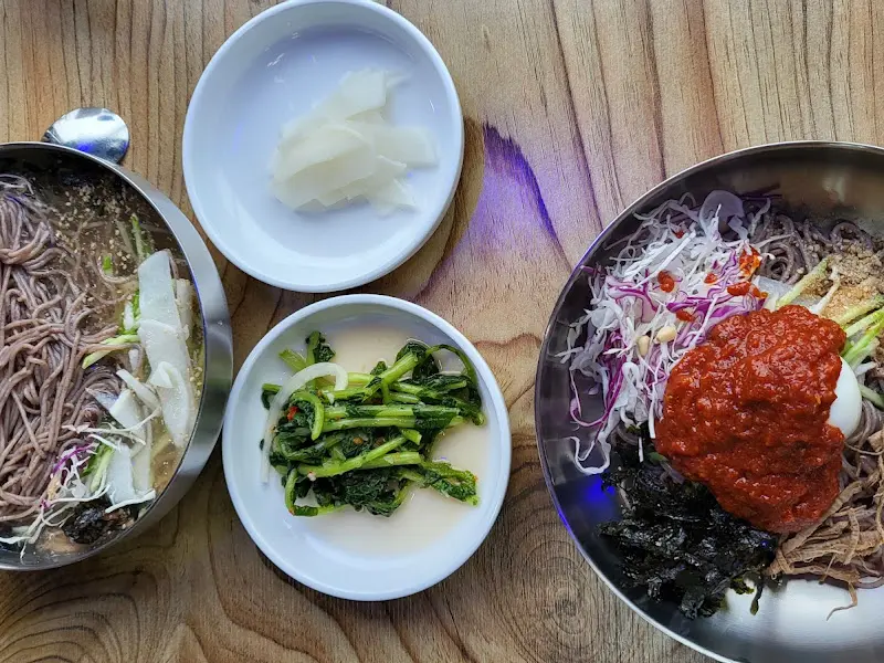 물 막국수와 수육