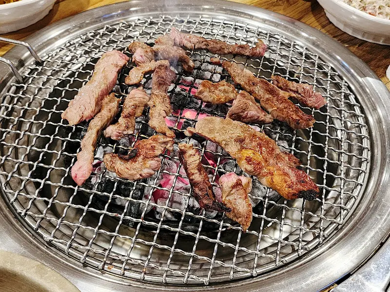 맛있게 익은 소갈비
