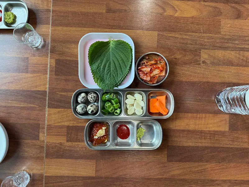 이한진숙성회 기본찬