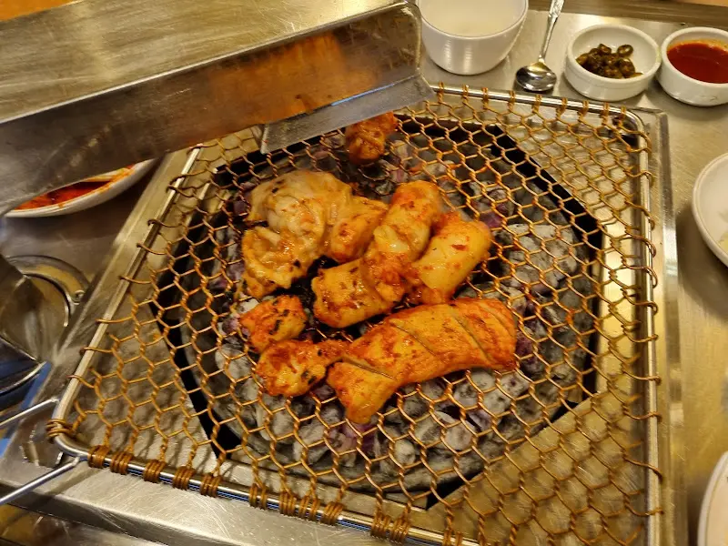 숯불에 구워지는 양대창