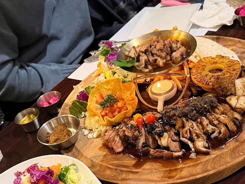 플래터와 파스타