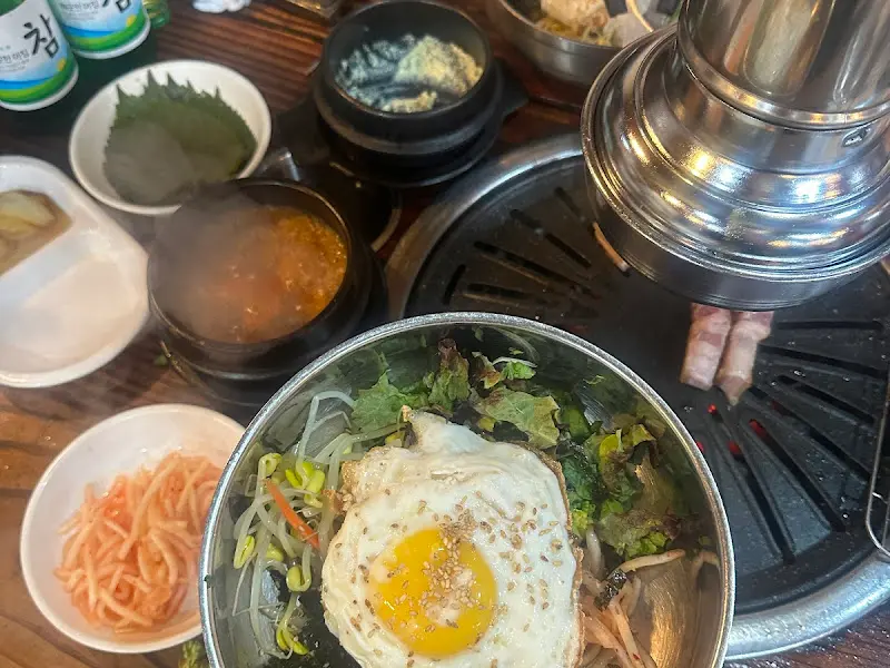 여로식육식당 야채비빔밥