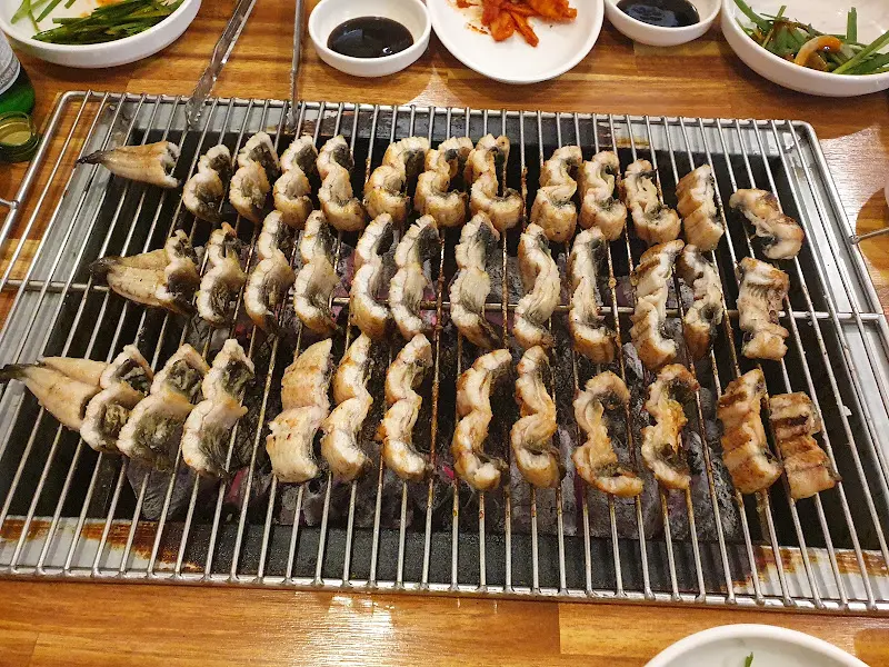 장어 숯불구이