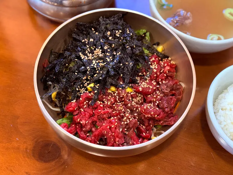 육회비빔밥