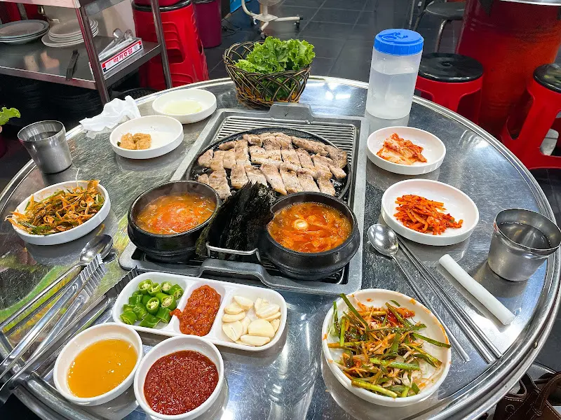 푸짐한 한 상 차림