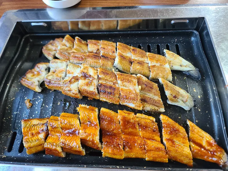 양념 장어구이의 모습
