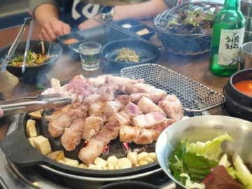 부천역 돼지고기 맛집, 숙성된 풍미가 예술인 돈슐랭 가이드