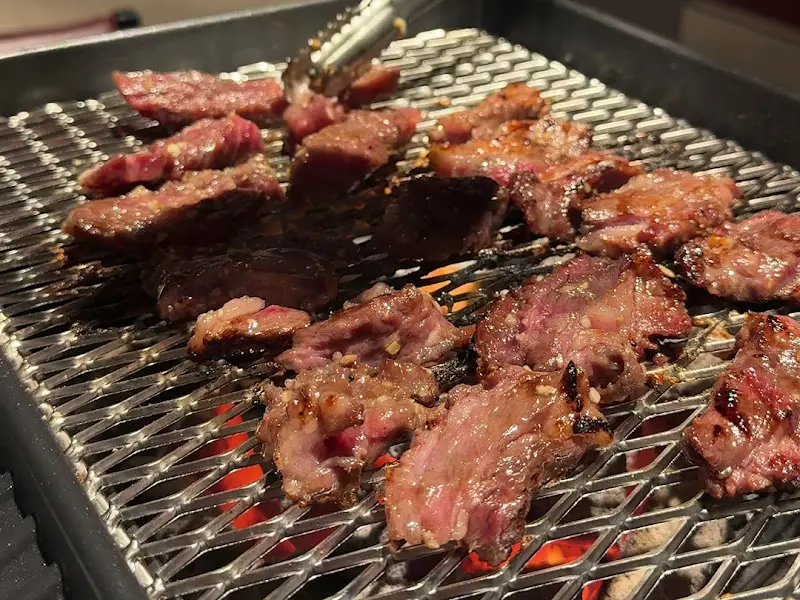 본옥 뼈삼겹 구이