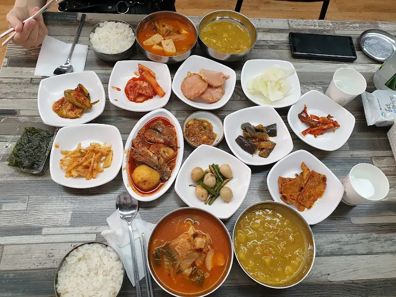 푸짐한 한상차림