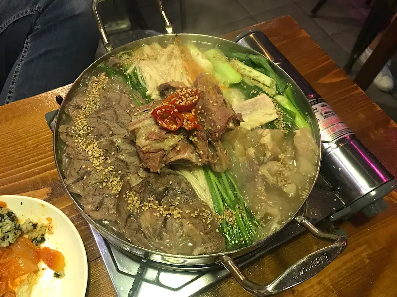 모란주점 스지전골 재료