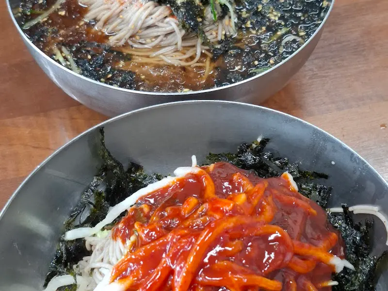 물막국수와 비빔막국수 투샷