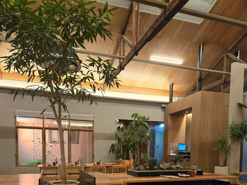 미오 내부 인테리어