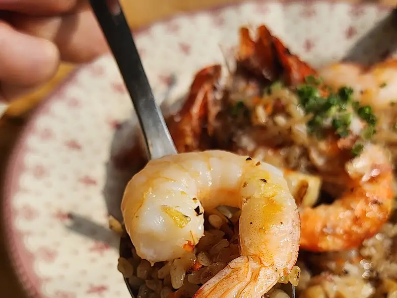 버터구이 새우 필라프