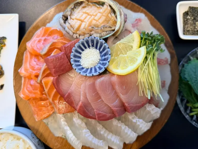 다채로운 숙성회 모듬