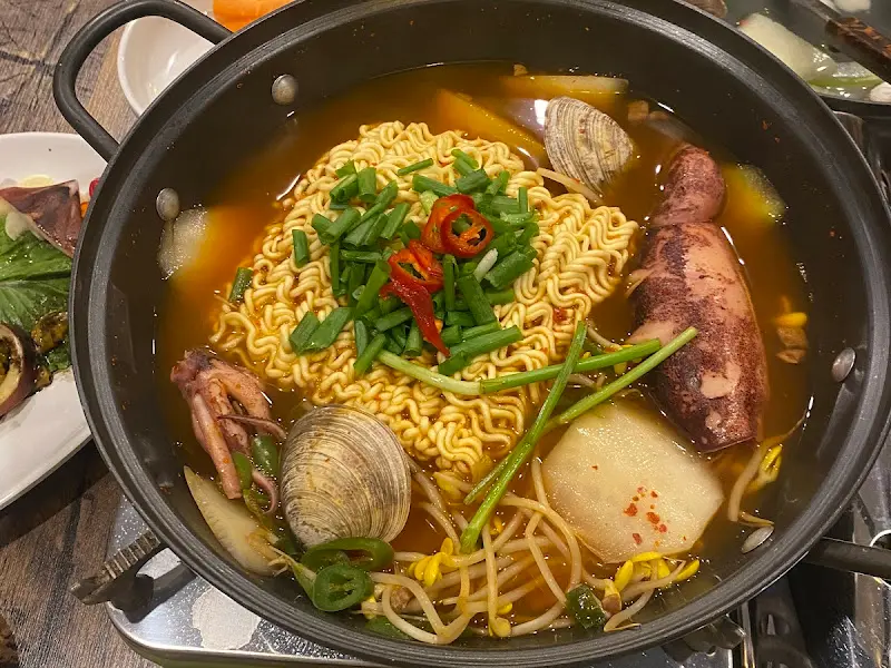 오징어와 라면의 환상적인 만남, 오징어라면