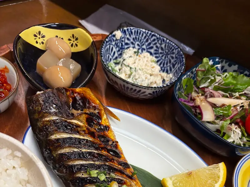 온밥 고등어구이 한상차림